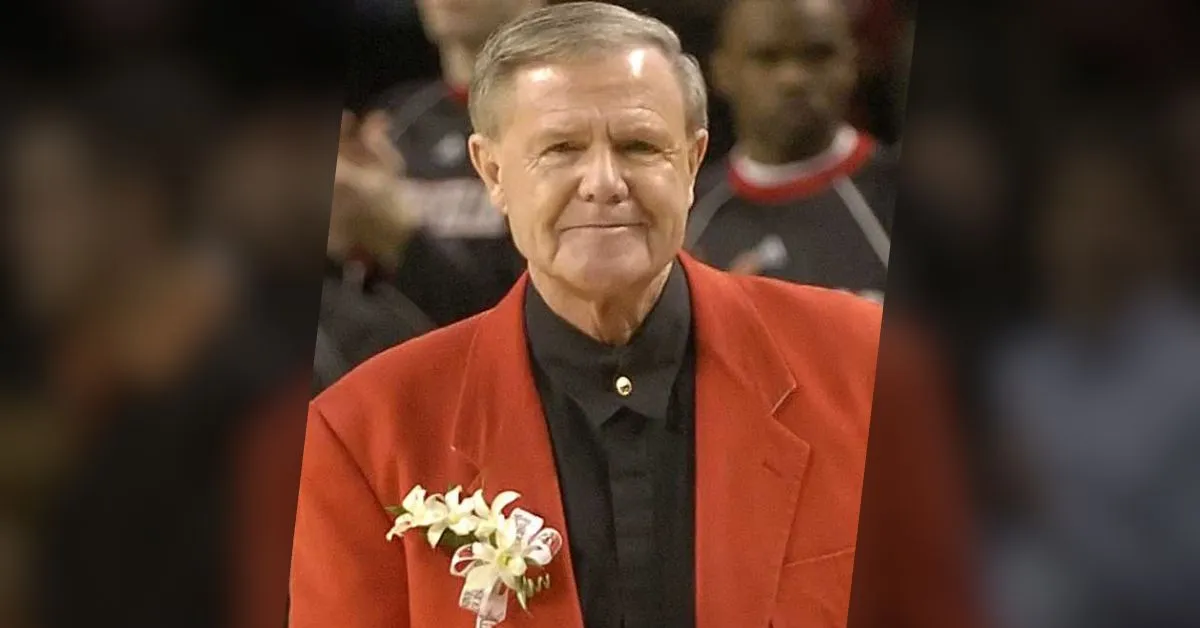 Denny Crum Obituary - Legendary Louisville Basketball Coach Dἰes